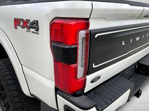 Used 2024 Ford F250 Limited w/ FX4 Off-Road Package AWD/4WD image 28