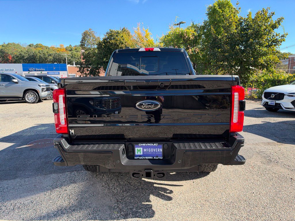 Used 2024 Ford F250 Lariat w/ Lariat Ultimate Package AWD/4WD image 5