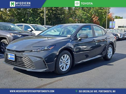 New 2026 Toyota Camry LE FWD image 1