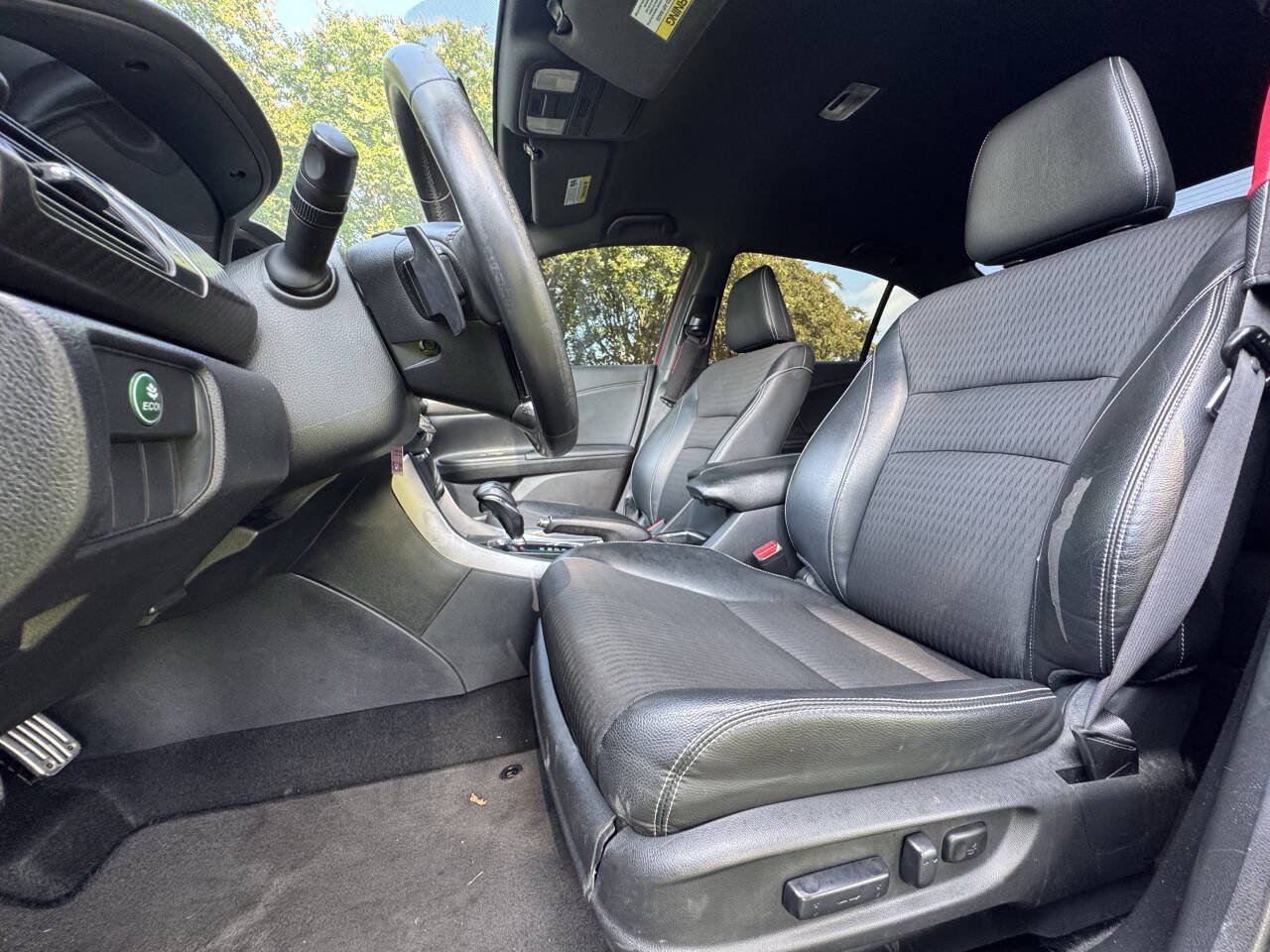 Used 2017 Honda Accord Sport image 12