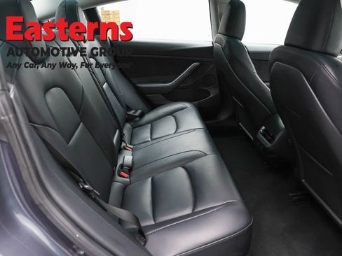 Used 2023 Tesla Model 3 Standard Range RWD image 17