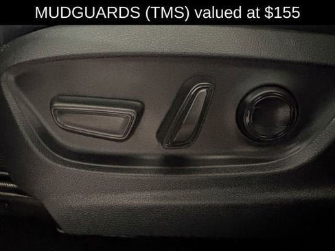 Used 2024 Toyota Crown Platinum AWD/4WD image 8