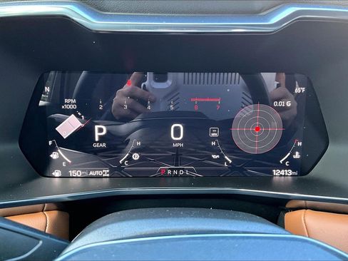 Used 2024 GMC Canyon AT4 w/ Canyon Safety Plus Package image 25