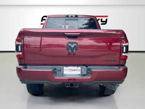 Used 2022 RAM 3500 Limited AWD/4WD image 6