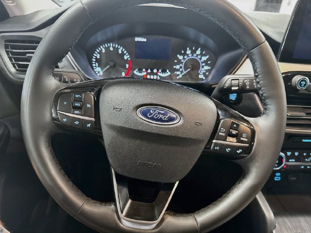 Used 2022 Ford Escape SEL AWD/4WD image 18