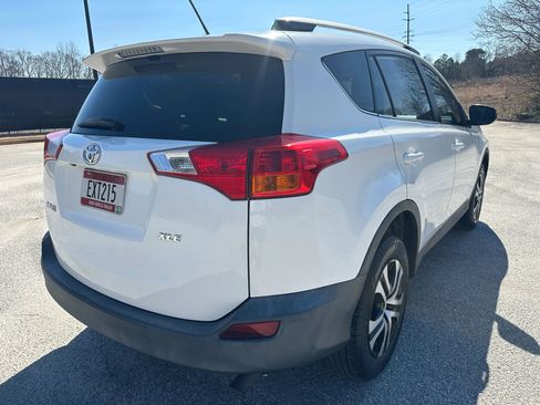 Used 2014 Toyota RAV4 LE image 5