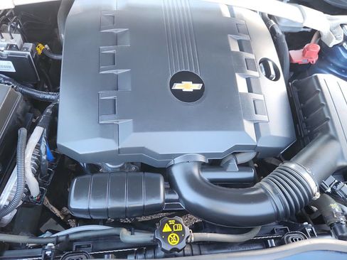 Used 2013 Chevrolet Camaro LT RWD image 15