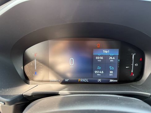 Used 2025 Ford Escape Active AWD/4WD image 10