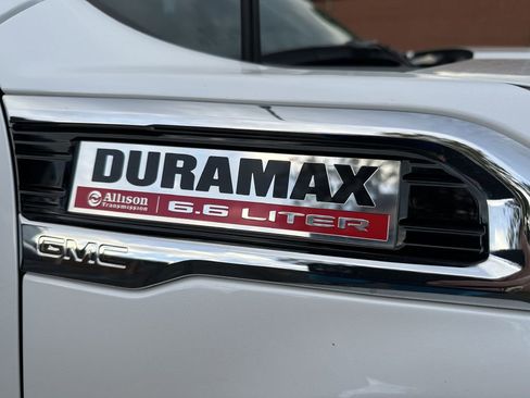 Used 2020 GMC Sierra 3500 Denali w/ Denali Ultimate Package image 15