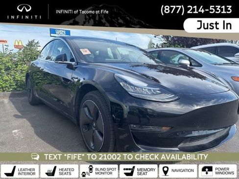 Used 2018 Tesla Model 3 RWD image 1