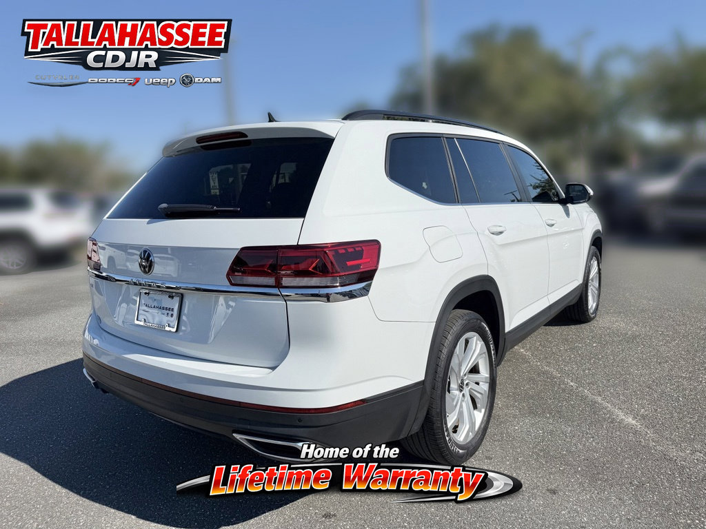 Used 2023 Volkswagen Atlas SE w/ Panoramic Sunroof Package FWD image 3