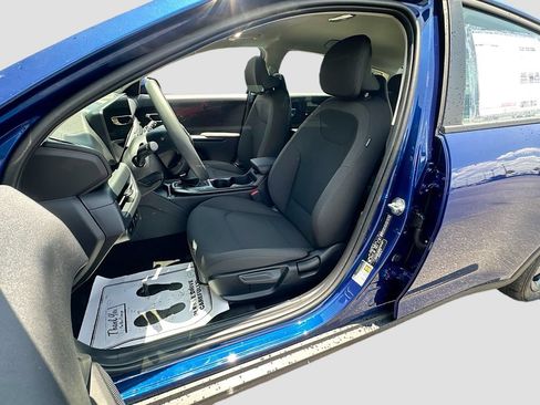 New 2026 Kia K4 FWD image 19