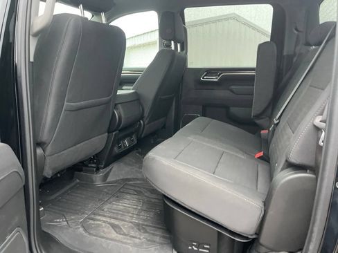 Used 2025 GMC Sierra 2500 SLE w/ SLE Value Package; AWD/4WD image 10