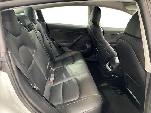 Certified 2023 Tesla Model 3 Long Range AWD/4WD image 11