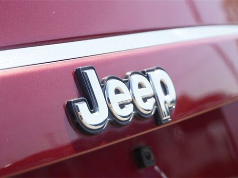 Used 2015 Jeep Compass Sport w/ Power Value Group image 12