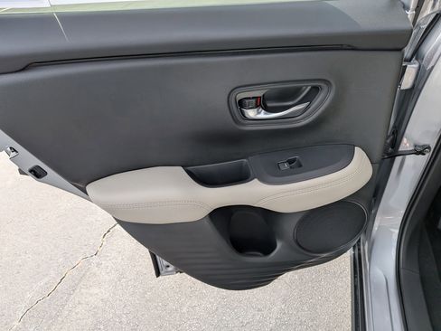New 2026 Honda HR-V LX image 25