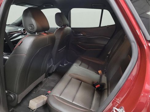 Used 2025 Chevrolet Trax RS w/ Driver Confidence Package image 9