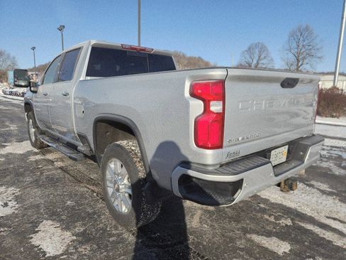 Used 2023 Chevrolet Silverado 3500 High Country w/ Z71 Off-Road Package image 3