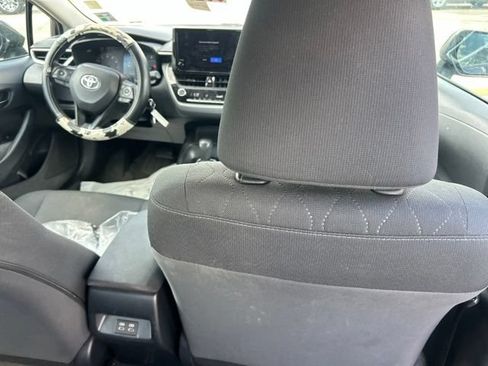 Used 2023 Toyota Corolla LE FWD image 13