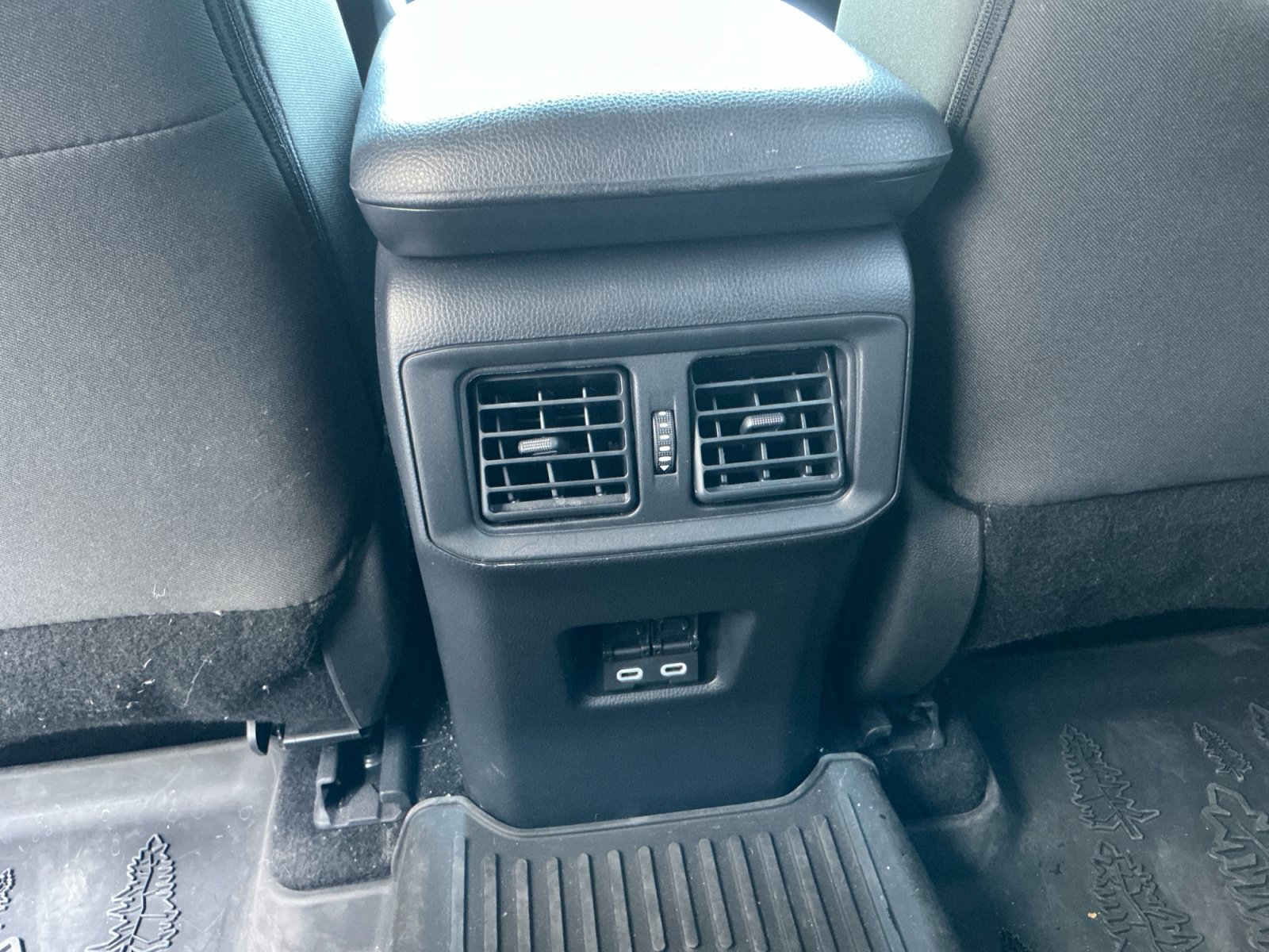 Certified 2025 Toyota RAV4 Woodland Edition AWD/4WD image 29