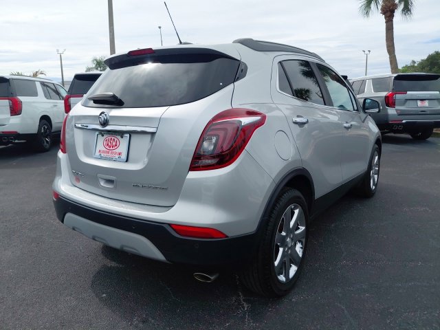 Used 2018 Buick Encore Premium w/ Experience Buick Package FWD image 4