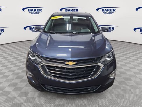 Used 2019 Chevrolet Equinox LT image 2