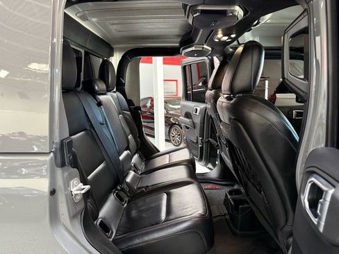 Used 2021 Jeep Gladiator Rubicon w/ Dual Top Group image 24