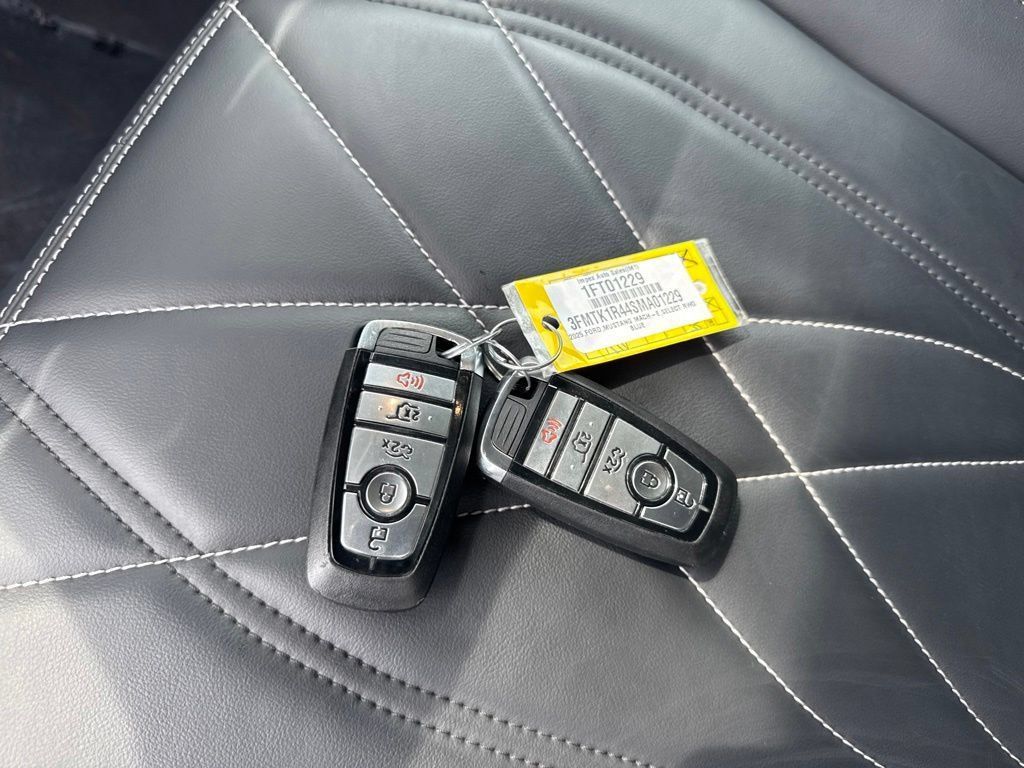 Used 2025 Ford Mustang Mach-E Premium RWD image 22