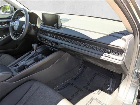 Used 2024 Honda Accord LX image 20