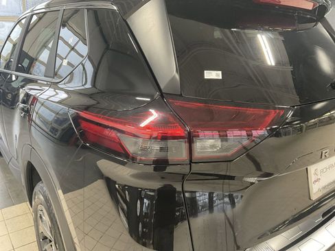 New 2026 Nissan Rogue SV w/ Cold Weather Package AWD/4WD image 35