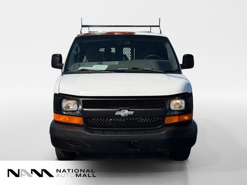 Used 2008 Chevrolet Express 2500 RWD image 8