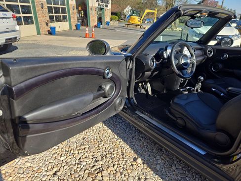 Used 2014 MINI Cooper S w/ Always Open Package image 15