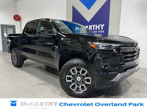 Used 2023 Chevrolet Colorado Z71 w/ Z71 Convenience Package 2 AWD/4WD image 1