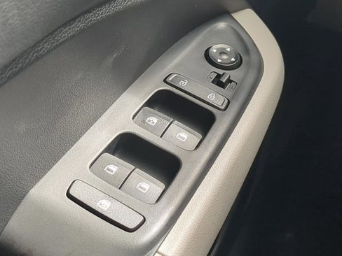 New 2026 Hyundai Venue SEL FWD image 22