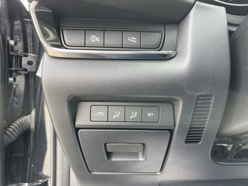 Used 2024 MAZDA CX-30 AWD 2.5 S w/ Premium Package image 19