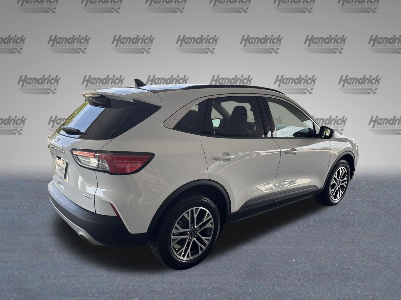 Used 2022 Ford Escape SEL AWD/4WD image 9