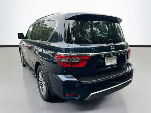 Used 2023 Nissan Armada SL w/ Captain's Chairs Package AWD/4WD image 7