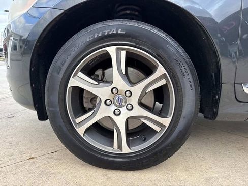 Used 2015 Volvo XC60 T6 w/ Proximity Package image 6