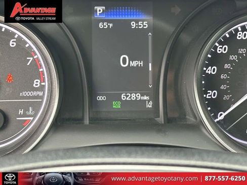Used 2024 Toyota Camry SE FWD image 30
