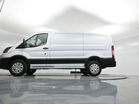 Certified 2023 Ford Transit 250 Low Roof w/ Exterior Upgrade Package image 44