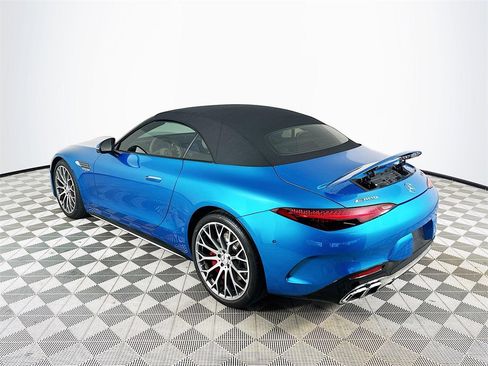 Certified 2024 Mercedes-Benz SL 55 AMG 4MATIC w/ Driver Assistance Package image 35