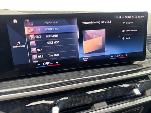 Used 2023 BMW X7 xDrive40i w/ M Sport Package AWD/4WD image 69