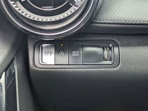 Used 2025 Chevrolet Equinox LT FWD image 24