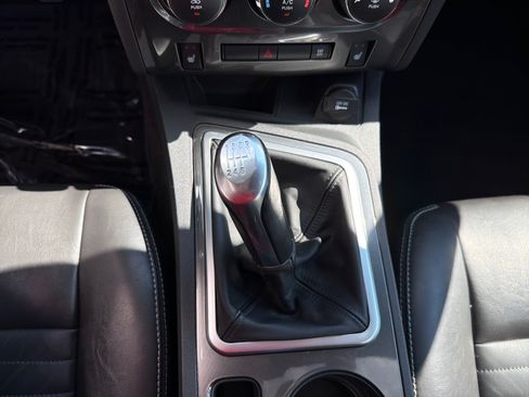 Used 2010 Dodge Challenger R/T RWD image 19