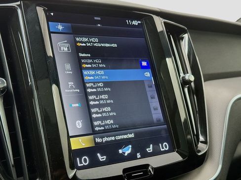 Used 2019 Volvo XC60 T8 R-Design w/ Advanced Package AWD/4WD image 18