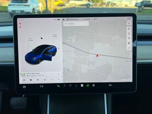 Used 2018 Tesla Model 3 Long Range image 24
