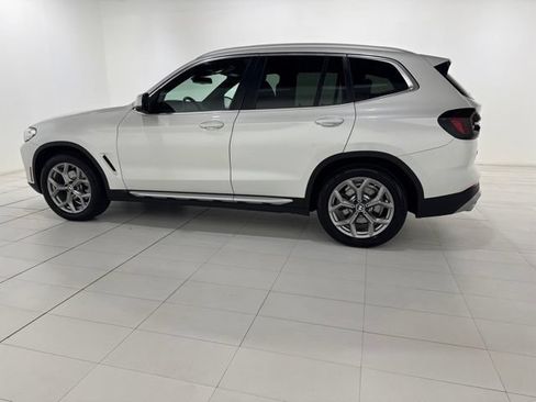 Used 2022 BMW X3 xDrive30i w/ Premium Package AWD/4WD image 2