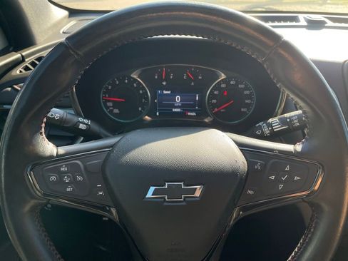 Used 2022 Chevrolet Equinox RS image 11