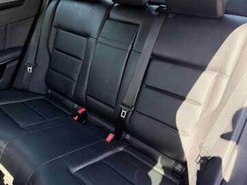 Used 2013 Mercedes-Benz E 350 4MATIC Sedan w/ Premium 1 Pkg image 21