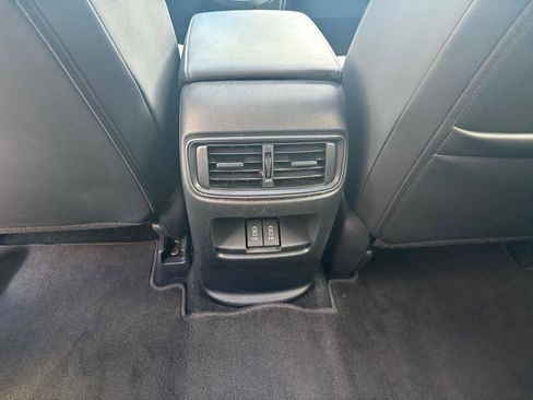 Used 2022 Honda CR-V EX-L image 10